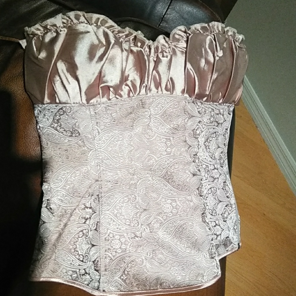 Boustier womens